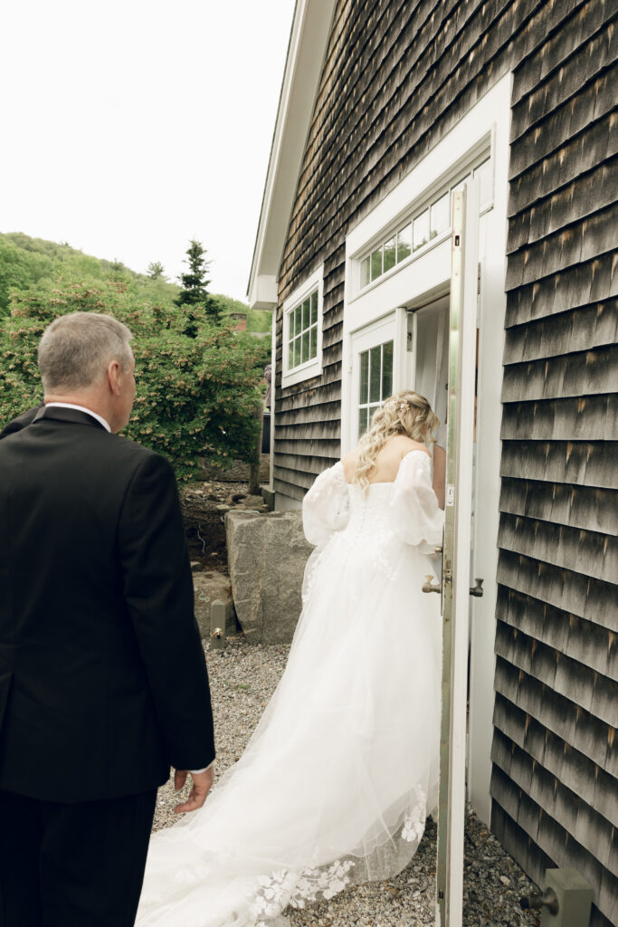 Summer Wedding At The Gardens At Uncanoonuc Mountain Wedding | Goffstown NH | Documentary + Editorial Wedding Photographer
